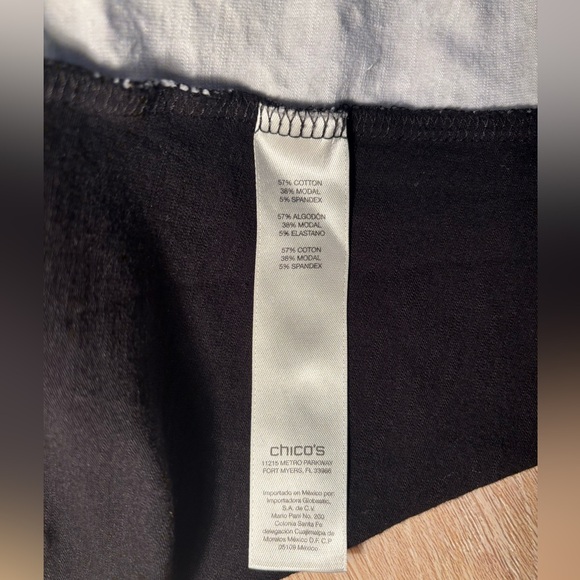 Chico’s | Zenergy Two-Toned Animal Print Raglan Black White Metallic Foil Tee(L) - Picture 4 of 6